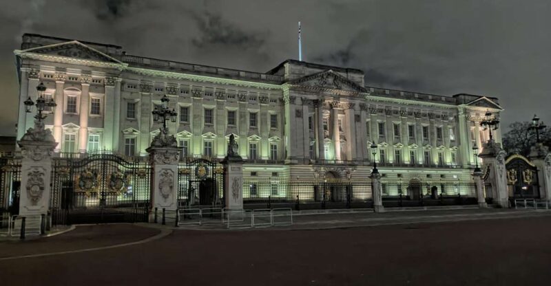 London : Royal Westminster By Night Walking Tour - Exploring Westminster’s Nighttime Charm