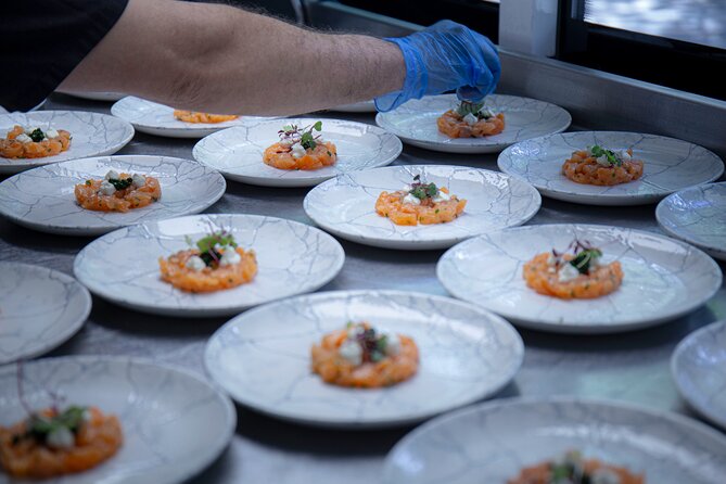 London Scenic Lunch Tour: A Gastronomic Adventure - Group Size, Accessibility, and Logistics