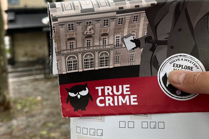 London Self-Guided Murder Mystery Tour by Buckingham Palace - Starting Point at Snack Stop 11A Charing Cross Rd