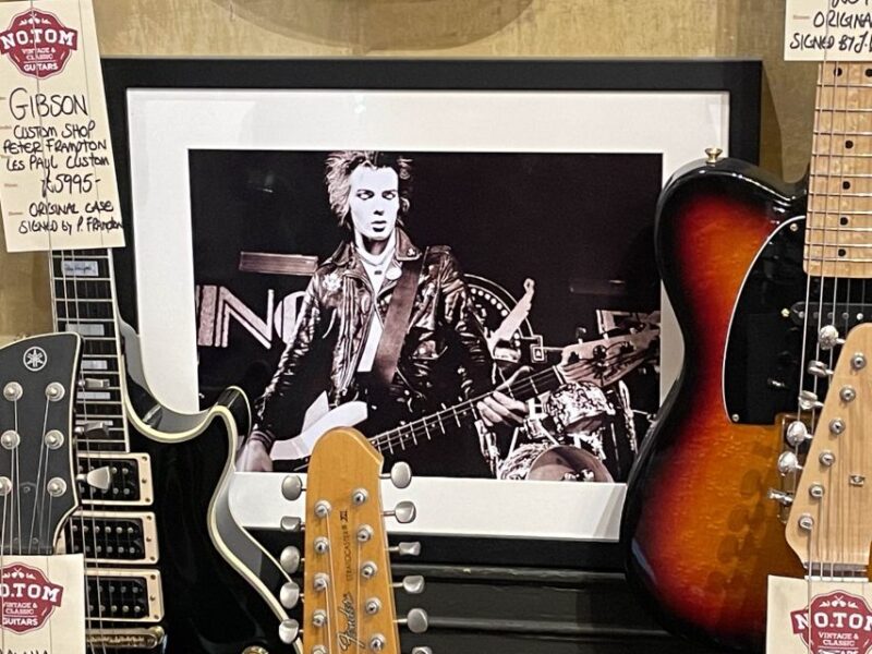 London: Sex Pistols and Punk Music Walking Tour - The Role of Soho in Punk Culture