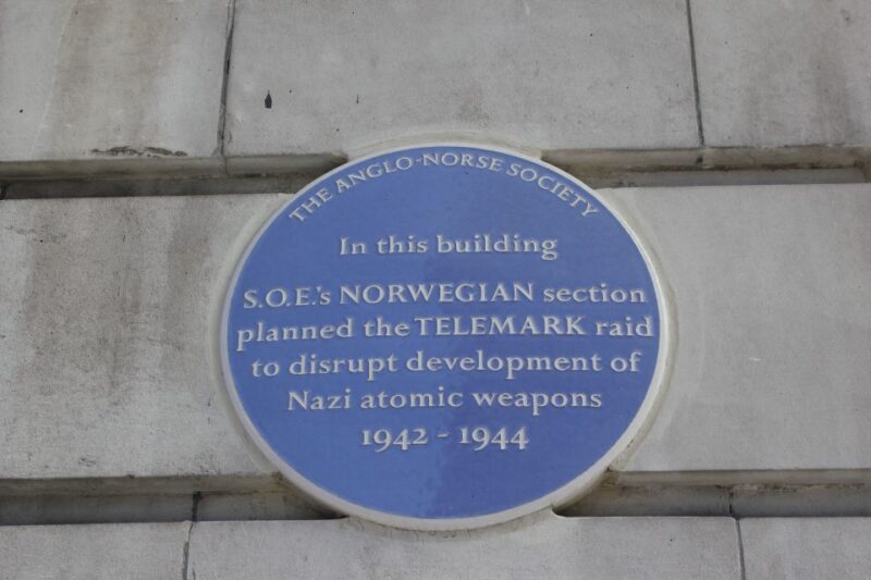 London: Sherlock Holmes Guided City Walking Tour - Key Points