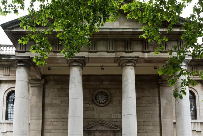 London Shoreditch Scavenger Hunt and Sights Self-Guided Tour - Meeting Point and Tour Duration