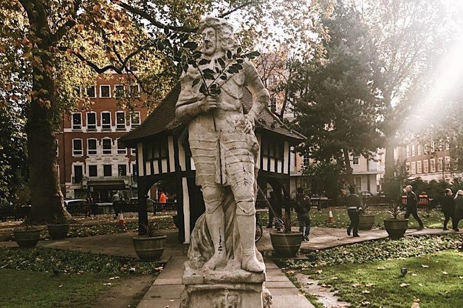 London Soho District - Exclusive Guided Walking Tour - The Value of a Private or Small-Group Tour in Soho