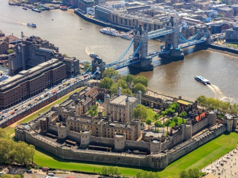 London: South Bank Walking Tour & Enter The Tower of London - Key Points