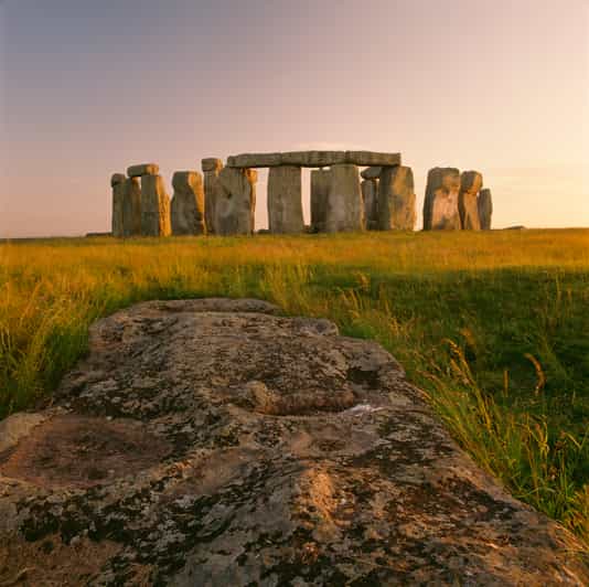 London: Stonehenge, Glastonbury & Avebury Small Group Tour - Discover the Mysteries of Wessex in a Small-Group Tour from London