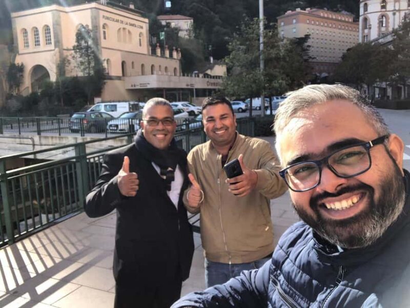 London: Stratford-upon-Avon & Warwick Castle Day Tour - Enjoying a Traditional English Meal in a Historic Pub