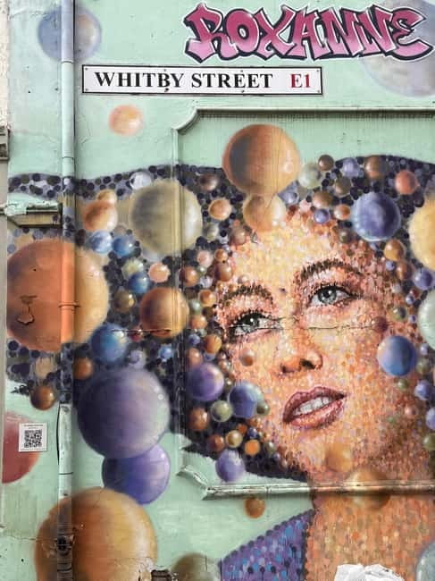 London: Street Art Tour, Shoreditch - Capture Unique Photos of Shoreditch’s Walls and Alleys