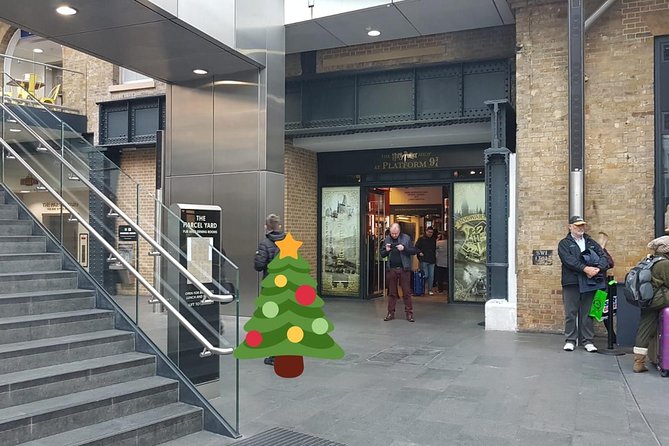 London The Best of Harry Potter Guided Tour (Free for Kids) - The Palace Theatre and the Stage of Harry Potter’s Stage Debut