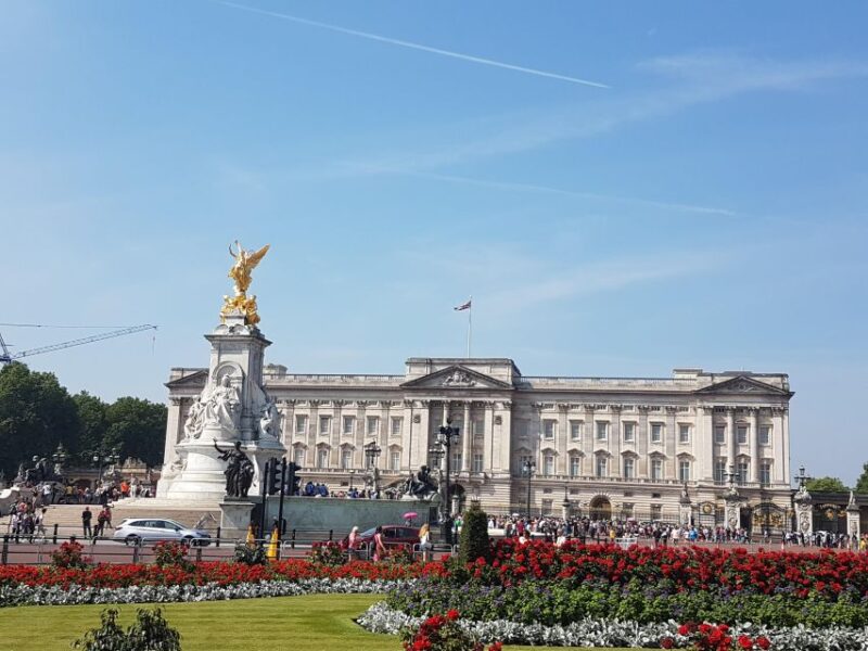 London: The Crown British Royalty Walking Tour - Extra Insights and Practical Tips