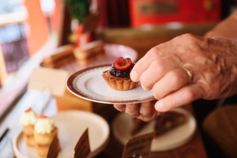 London: The Great Notting Hill Bake Off Tour - A Culinary Journey Through Notting Hills Hidden Bakeries