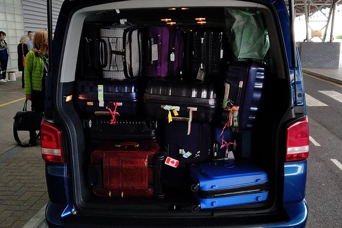 London to Southampton Cruise Terminals Private Minivan Transfer - London to Southampton Cruise Terminals Private Minivan Transfer FAQs