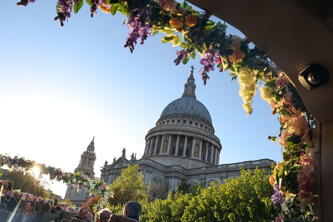 London Tootbus Bar Bus Sunset Tour with Drinks - Discover the London Tootbus Bar Bus Sunset Tour with Drinks