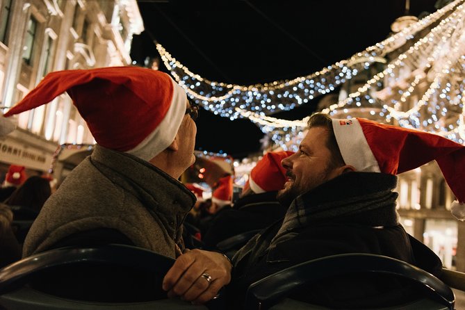 London Tootbus Christmas Lights Tour - Practical Aspects: Wi-Fi, Santa Hats, and Accessibility