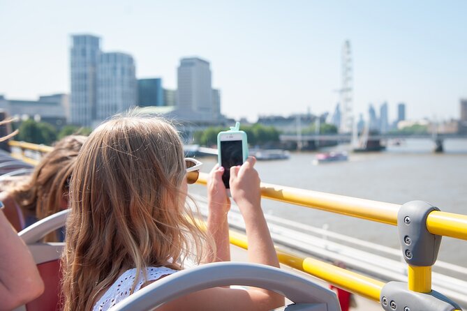 London Tootbus Kids Tour with Bespoke Live Guided Commentary - Logistics and Meeting Details for a Smooth Experience