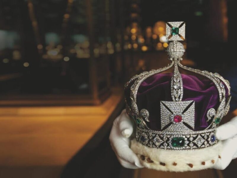 London: Top 30 Sights Walking Tour and Tower of London Entry - Practical Information and Tips