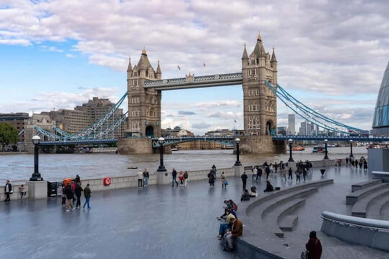 London: Tour through the history of the Thames, from St. Paul's to Tower Bridge - Practical Details and Tour Logistics