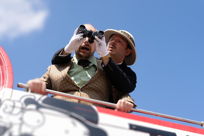 London Vintage Bus Tour: Live Comedy Sightseeing Show - Key Points
