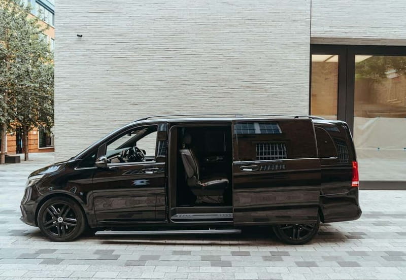 London: VIP Luxury Tour with Harrods or Restaurant Stop - Discover London in Style on the VIP Luxury Tour