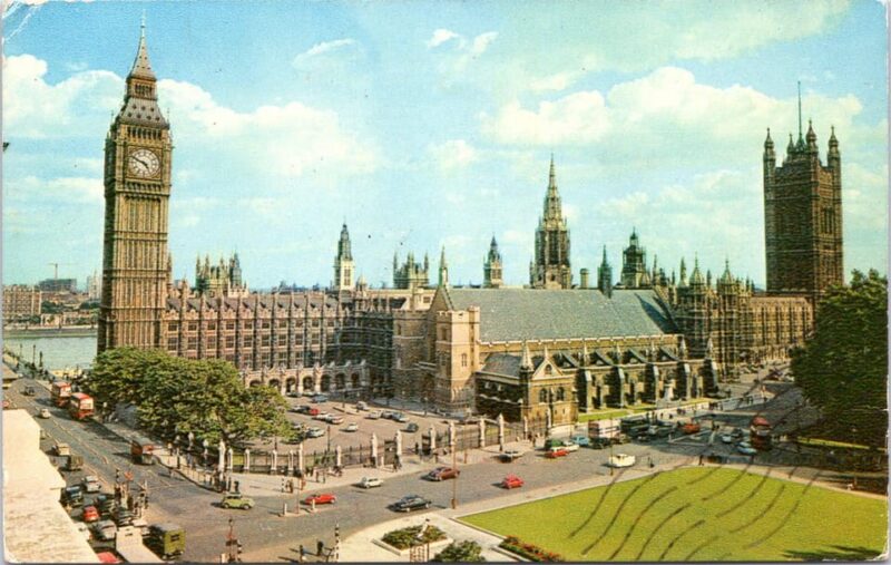 London Walking Tour Private Highlights Tour - Visiting Downing Street, the Prime Minister’s Official Residence