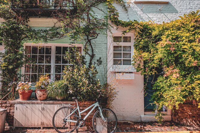 London Walks - 12 Self-Guided Audio Walking Tours - Experience Shoreditch’s Edgy Vibe