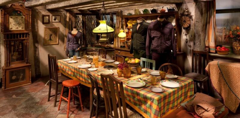 London: Warner Bros. Studio Tour with Hotel Pickup - What to Bring and Tips for a Smooth Visit