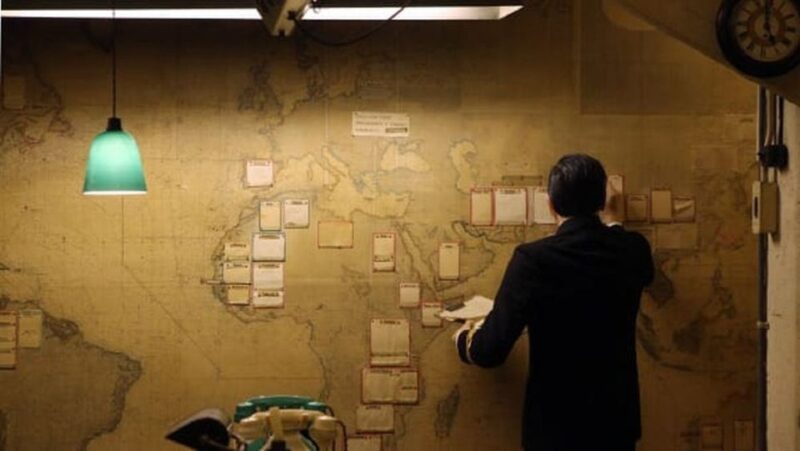 London: Westminster Abbey & Churchill War Rooms Walking Tour - The Tour Starts at Green Park or The Ritz London