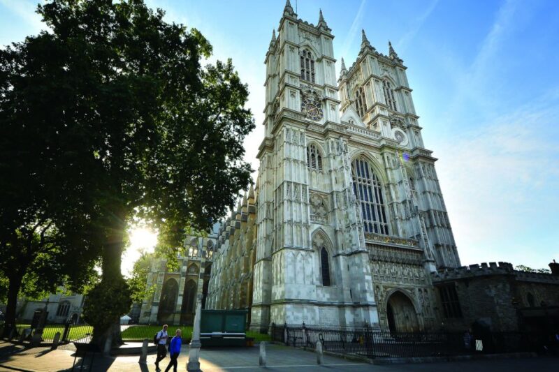 London: Westminster Abbey Entrance Ticket - Explore Westminster Abbey: An Iconic London Landmark