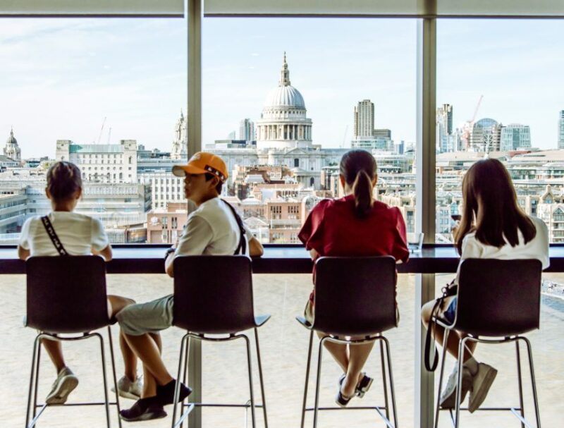 London: Westminster to Covent Garden Personalized Tour - From Piccadilly Circus to Covent Garden