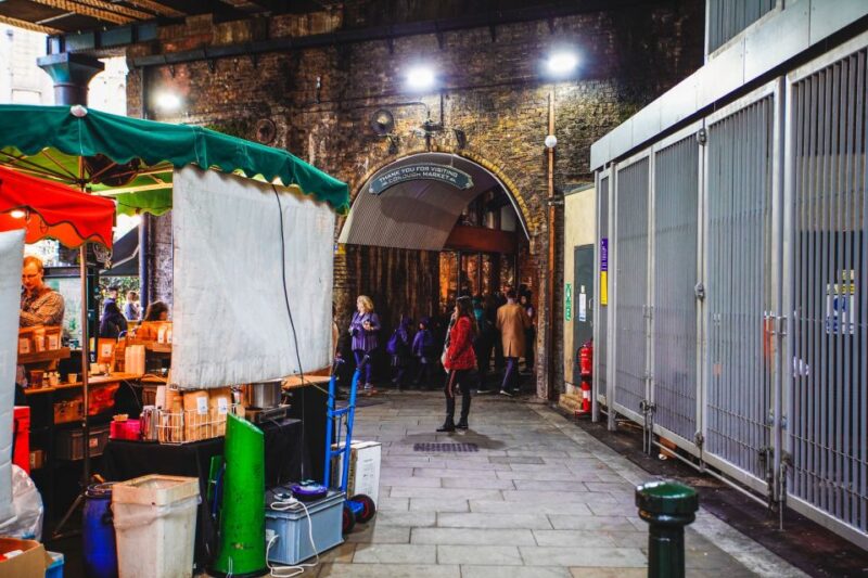 London: Westminster Walking Tour and Kensington Palace Visit - Key Points