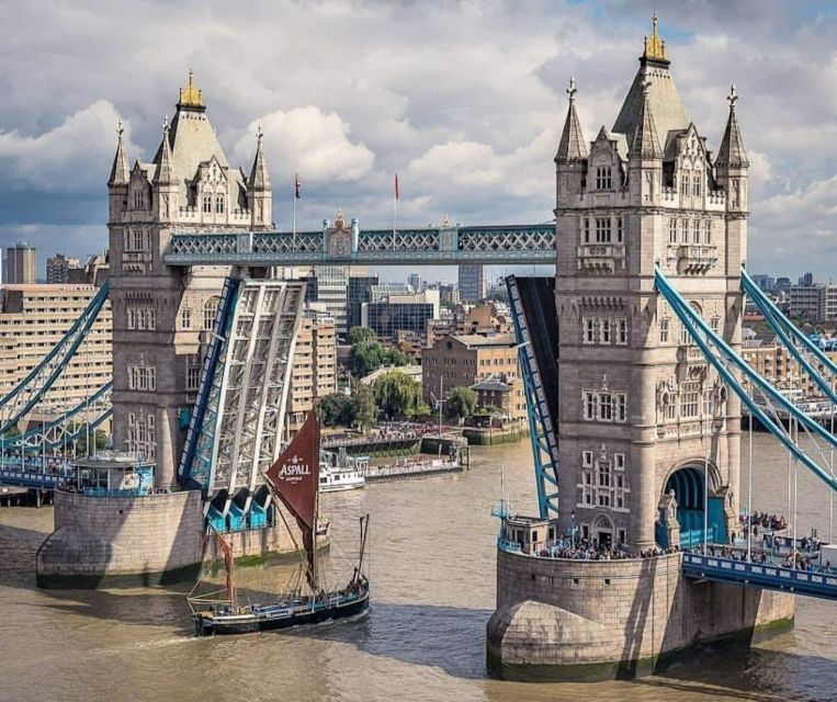 London: Westminster Walking Tour & Visit Tower Bridge - Explore London’s Famous Landmarks in a 5-Hour Guided Tour for $66