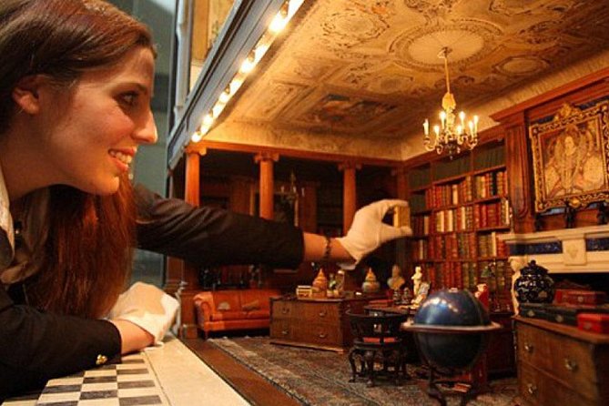 London, Windsor Castle, Hampton Court Palace with Free Snack Pack - Potential Limitations and Considerations