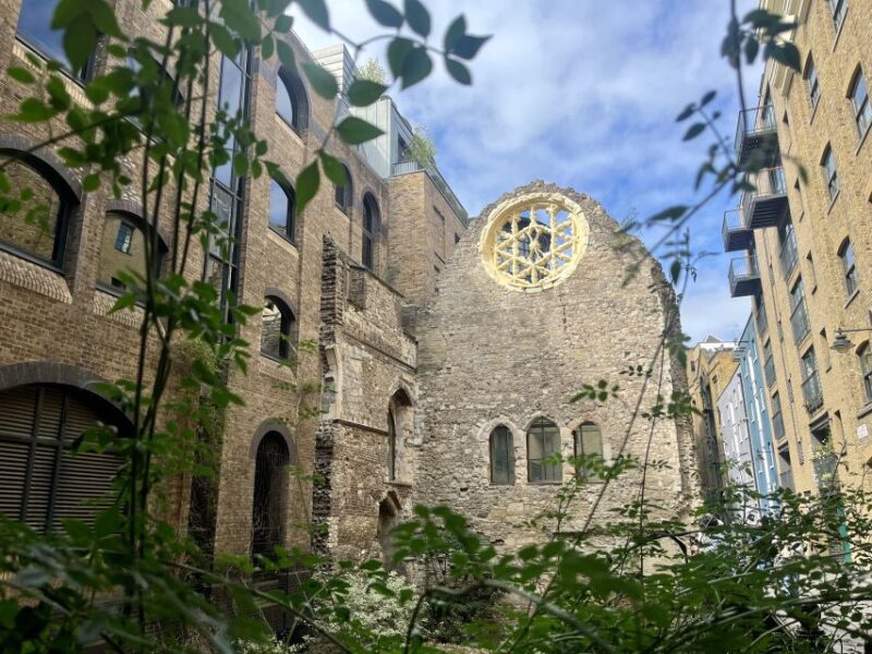London: Witches and History Bankside Walking Tour - Exploring Southwark Cathedral and Borough Market