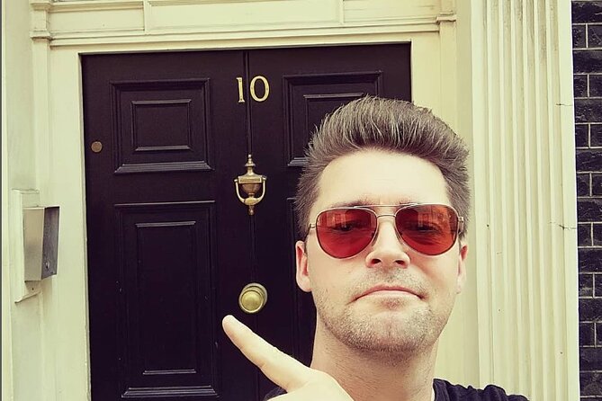 London with a Local (Historical) - Exploring the Historic Heart: St. James’s Palace and Green Park