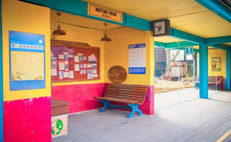 London Zoo: Entry Ticket - African Giraffes and Gorilla Kingdom