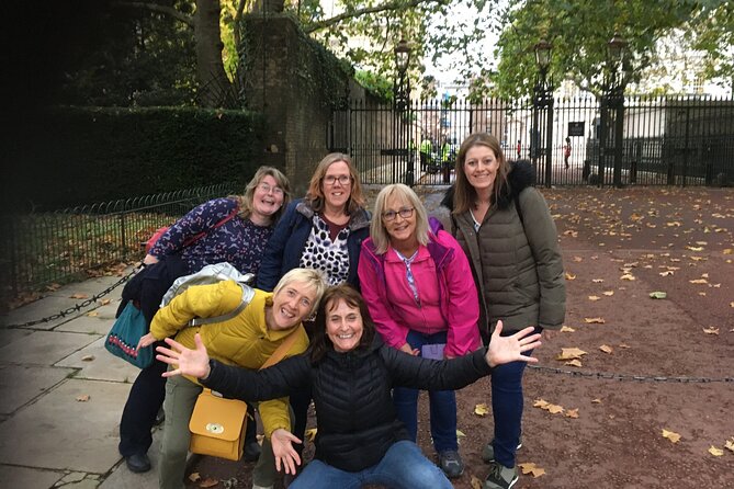 Londons Crown Secret: Self-Guided Royal Puzzle Quest - Coveted Hidden Gems: Pickering Place and John Lobb