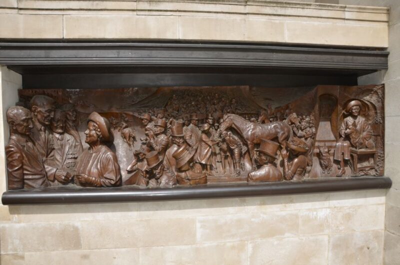 London's Hidden Treasures Tours by Black Taxi Cab - Unique Access to Londons Hidden and Iconic Sites