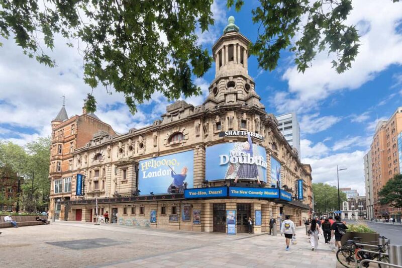 London's West End: Ticket to Avenue Q - The Shaftesbury Theatre: Central London Location