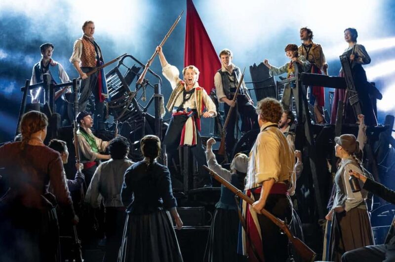 London's West End: Ticket to Les Misérables - What Makes the Les Misérables Performance at Sondheim Theatre Special