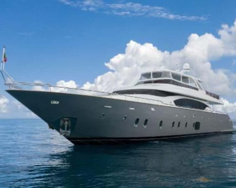 Long Beach: 4-Hour Luxury Yacht Rental Lady Sofia - The Lady Sofia: A 100-Foot Modern Yacht in Long Beach