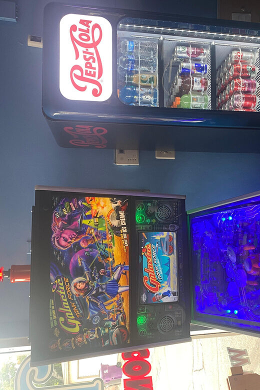 Long Beach: Pinball Arcade 40 Pinball Machines on Freeplay - The Setting at Pinball Club in Long Beach