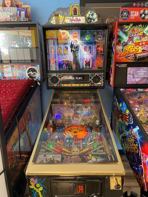 Long Beach: Pinball Arcade 40 Pinball Machines on Freeplay - The 2-Hour Freeplay Experience and Additional Perks