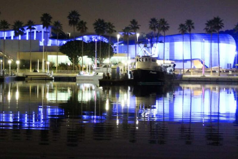 Long Beach: Private Night Yacht Cruise With City Lights - Flexibility in Timing and Customization