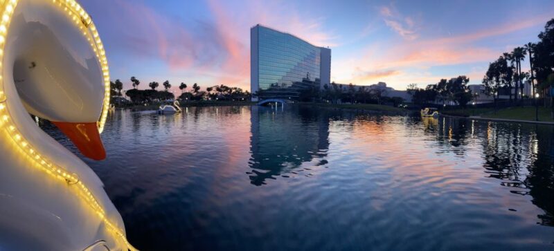 Long Beach: Swan Boat Rental at Rainbow Lagoon - The Scenic Highlights of Rainbow Lagoon