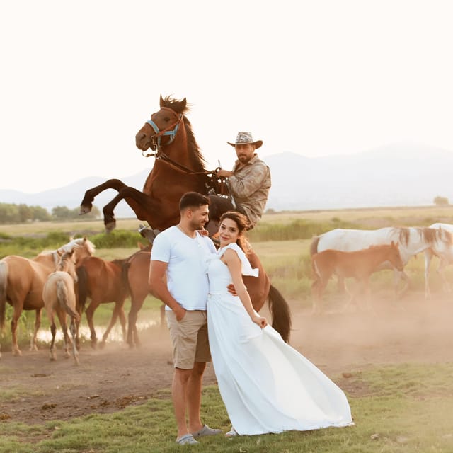 LONG FLYING DRESS FOR RENTAL CAPADOCIA - Who Should Consider This Tour: Perfect for Fashion-Forward Travelers
