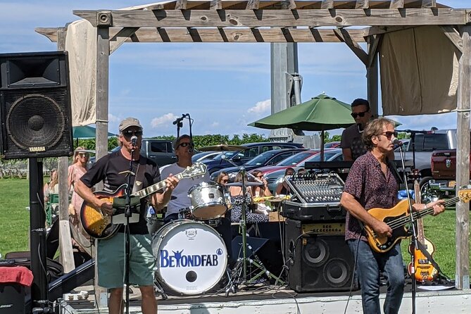 Long Island Winery Tour - Logistics: Pickup, Transport, and Accessibility