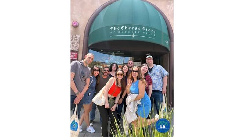Los Angeles: Beverly Hills Food, Film & Fashion Walking Tour - Secret Stop with Regional Food Tasting