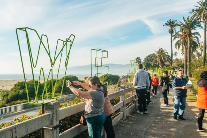 Los Angeles: City Group Tour with Hollywood & Beverly Hills - Explore Los Angeles with a Full-Day Small-Group Tour for $122