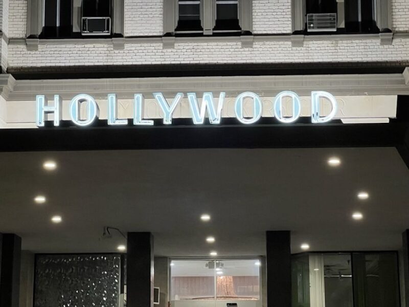 Los Angeles: Downtown Hollywood Guided Ghost Walking Tour - The Haunted Pool at the Roosevelt Hotel