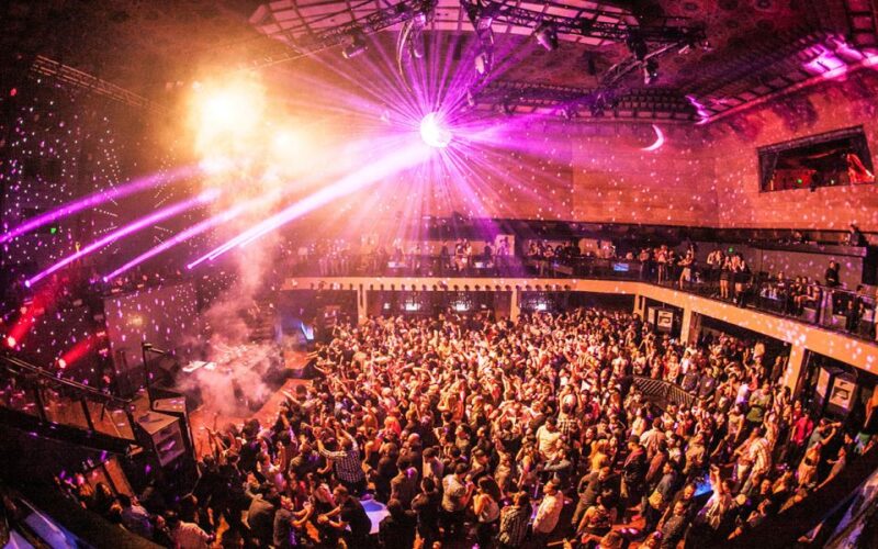 Los Angeles: Downtown LA Club Crawl with Express Entry - Key Points