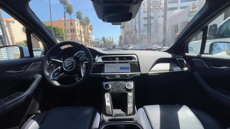 Los Angeles: Full-Private Tour Self-Driving Car with Pick-Up - Hollywood Sign and the Panoramic Viewpoint